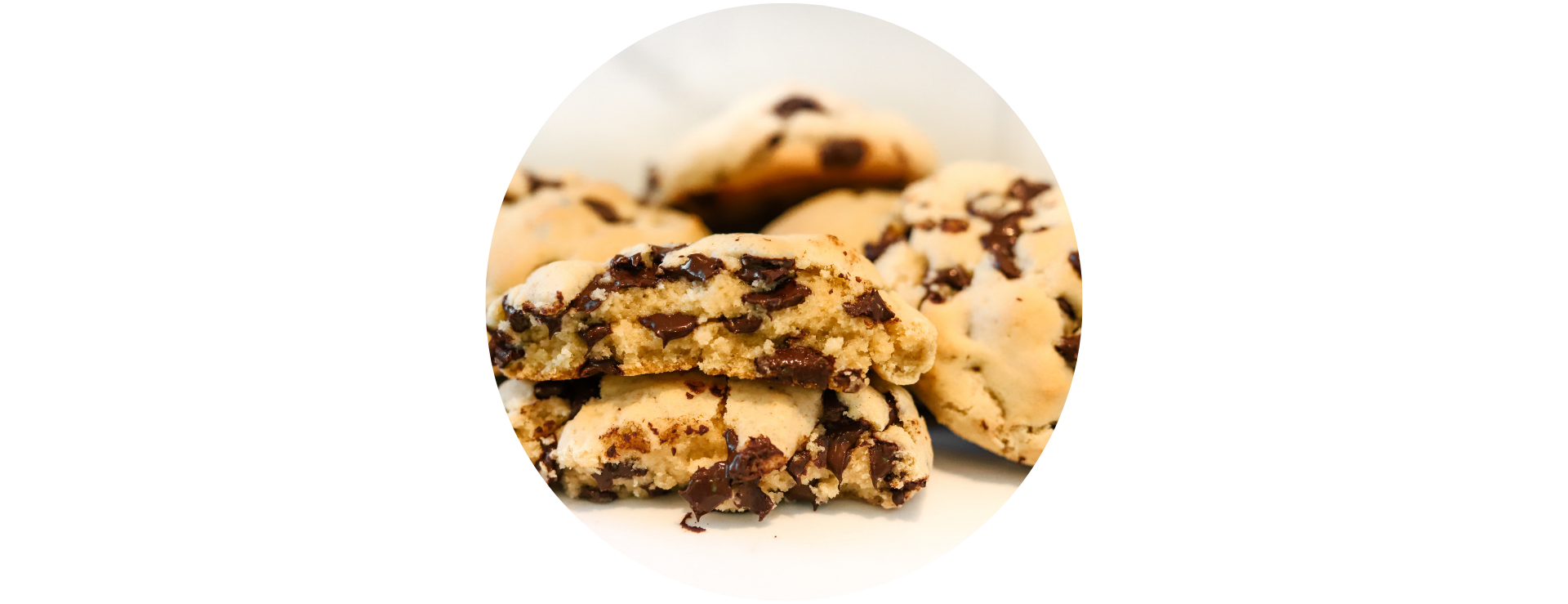 H'liza de Dak Lak propose des cours de cuisine pour réaliser des pâtisserie au cours d'un atelier diy enfants à la Plaine sur mer entre Pornic et Saint Nazaire avec You Do You Learn. Idéal par temps de pluie, pour un EVG, EVJF, teambuilding, anniversaire.