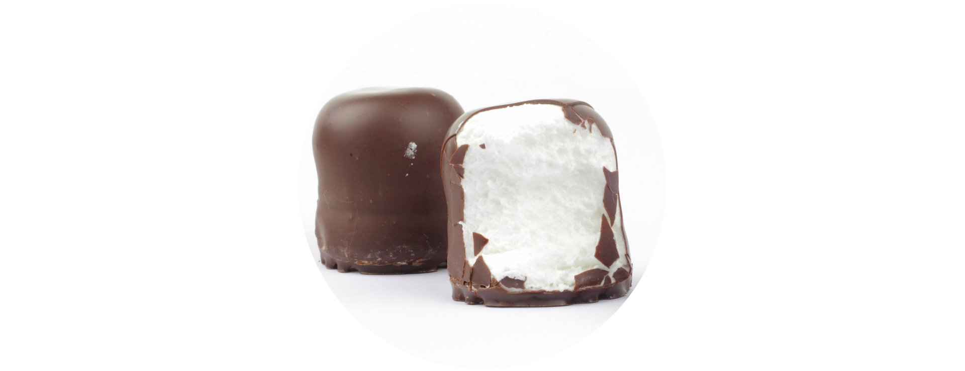 H'liza de Dak Lak propose des cours de cuisine pour réaliser des pâtisseries Guimauve chocolat (façon oursons) au cours d'un atelier diy enfants à la Plaine sur mer entre Pornic et Saint Nazaire avec You Do You Learn. Idéal par temps de pluie, pour un EVG, EVJF, teambuilding, anniversaire.